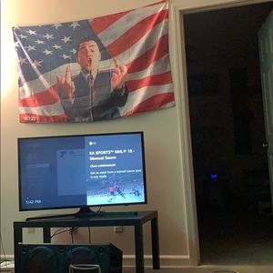 Meet your Posher, Max